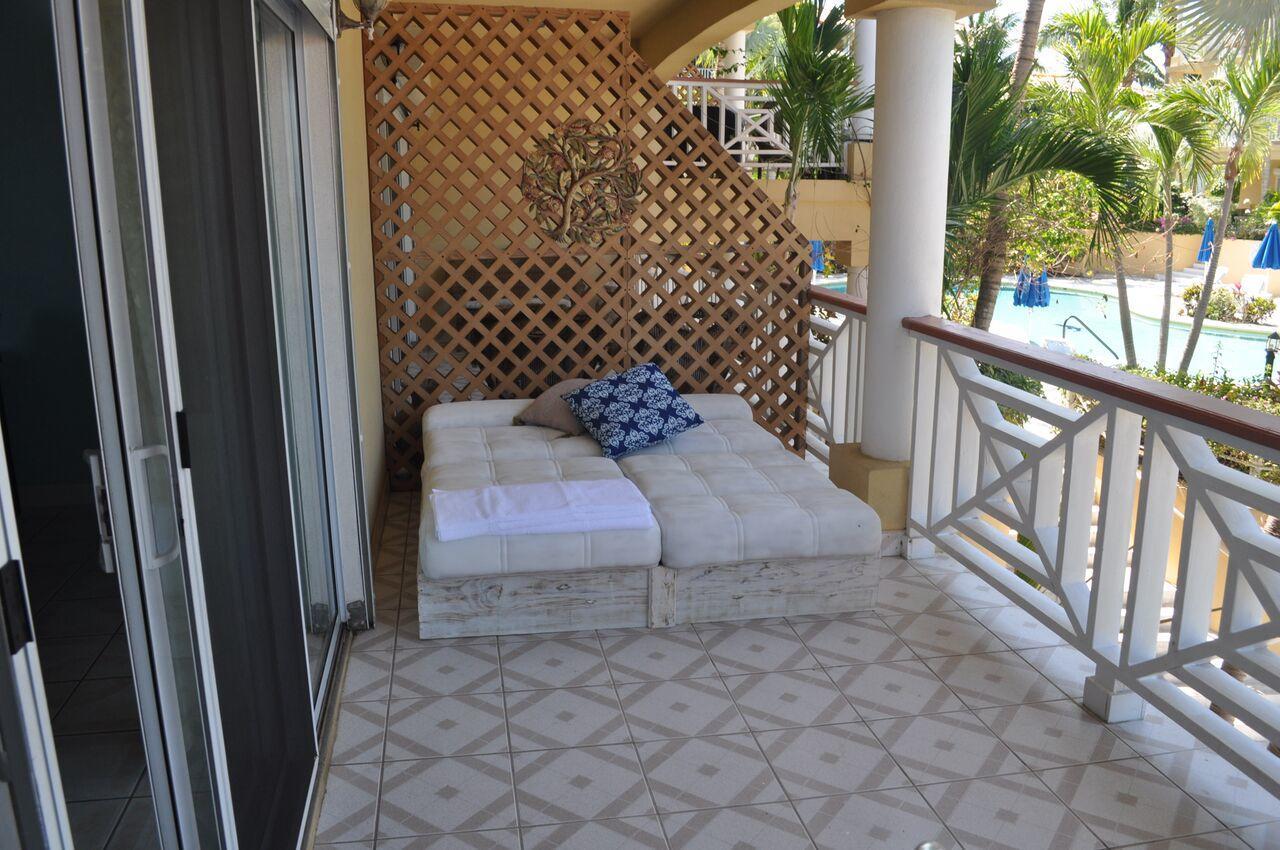 Queen Angel Resort Apartment Providenciales Esterno foto